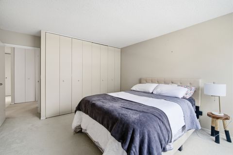 Tiny photo for 70 W Huron Street #607, Chicago, IL 60654 (MLS # 12529786)