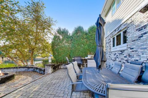 Tiny photo for 12057 Longmeadow Lane, Homer Glen, IL 60491 (MLS # 12490841)
