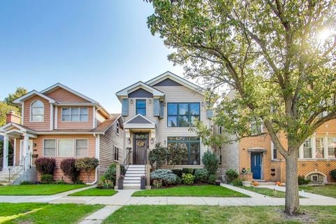 Photo of 5859 N Melvina Avenue, Chicago, IL 60646 (MLS # 12485239)