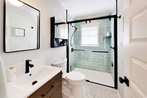Tiny photo for 127 W Ash Street #D, Lombard, IL 60148 (MLS # 12724166)
