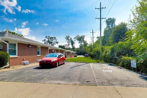 Tiny photo for 127 W Ash Street #D, Lombard, IL 60148 (MLS # 12724166)