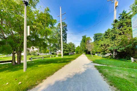 Tiny photo for 127 W Ash Street #D, Lombard, IL 60148 (MLS # 12724166)