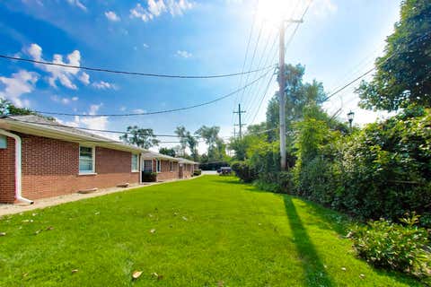 Tiny photo for 127 W Ash Street #D, Lombard, IL 60148 (MLS # 12724166)