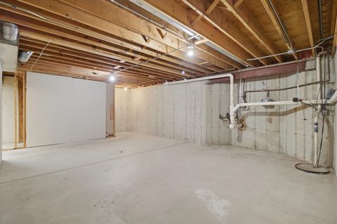 Tiny photo for 452 Pheasant Chase Drive, Bolingbrook, IL 60490 (MLS # 12568431)