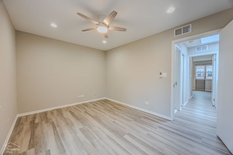 Tiny photo for 2730 N GREENVIEW Avenue #M, Chicago, IL 60614 (MLS # 12685319)