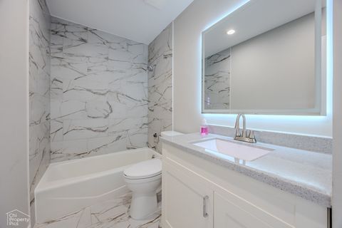 Tiny photo for 2730 N GREENVIEW Avenue #M, Chicago, IL 60614 (MLS # 12685319)
