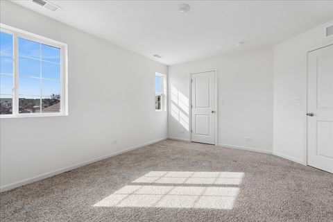 Tiny photo for 1293 Westlake Drive, Cary, IL 60013 (MLS # 12565348)