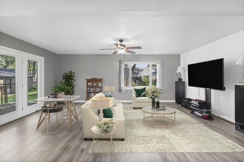 Tiny photo for 7664 Willow Avenue, Woodridge, IL 60517 (MLS # 12503742)