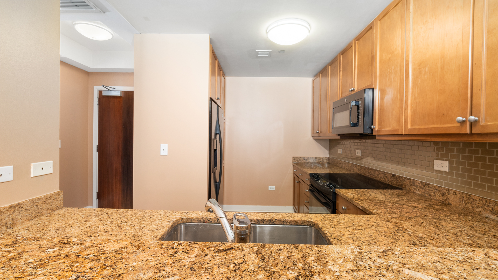 130 N GARLAND Court 2710