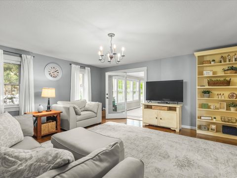 Tiny photo for 101 S Hickory Street, Shannon, IL 61078 (MLS # 12635494)