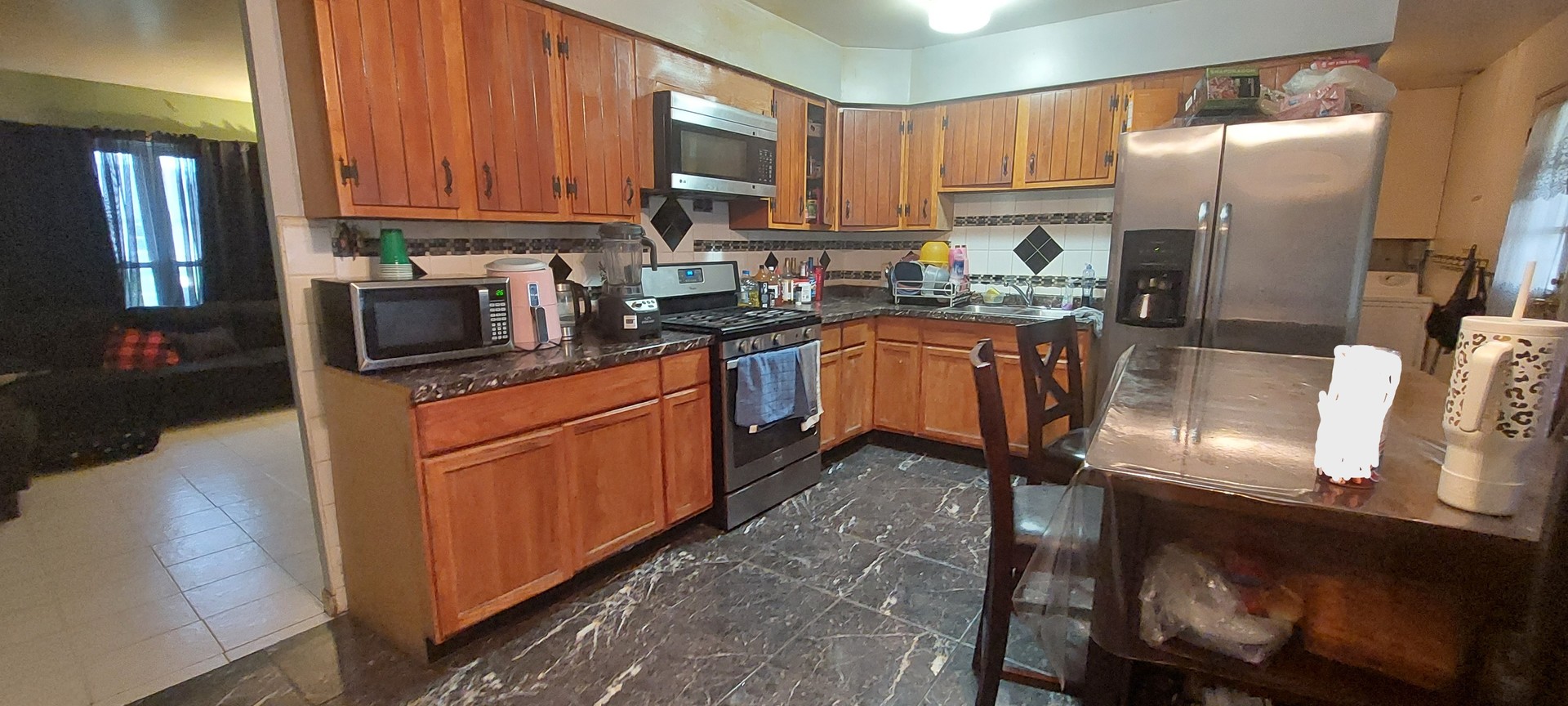 619 Parkside Circle