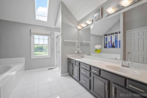 Tiny photo for 5N648 Farrier Point Lane, St. Charles, IL 60175 (MLS # 12475313)