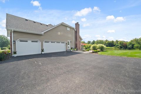 Tiny photo for 5N648 Farrier Point Lane, St. Charles, IL 60175 (MLS # 12475313)