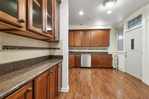Tiny photo for 5470 S Woodlawn Avenue #1E, Chicago, IL 60615 (MLS # 12601864)
