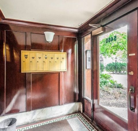 Tiny photo for 5470 S Woodlawn Avenue #1E, Chicago, IL 60615 (MLS # 12601864)