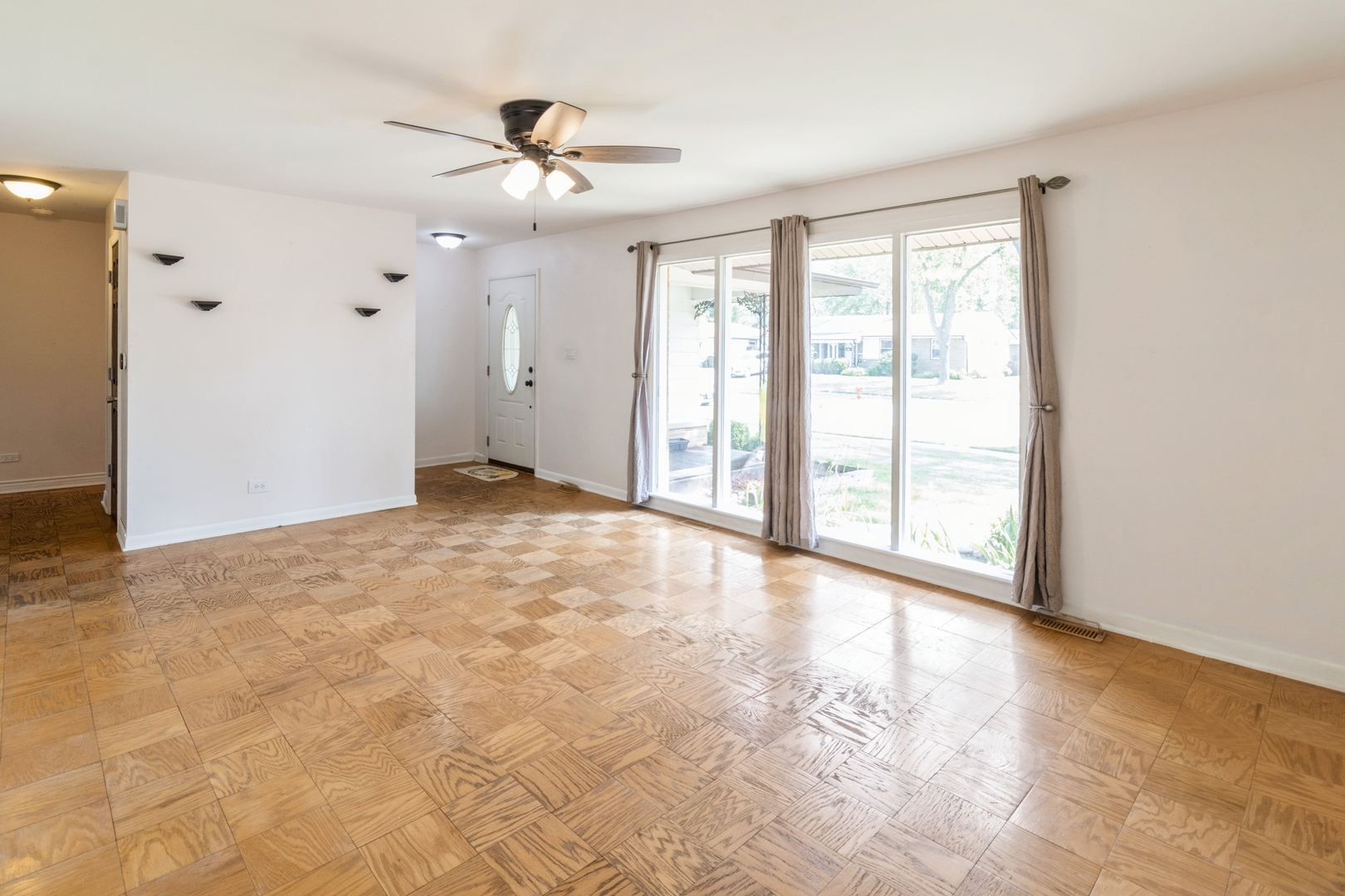 848 BONITA Avenue