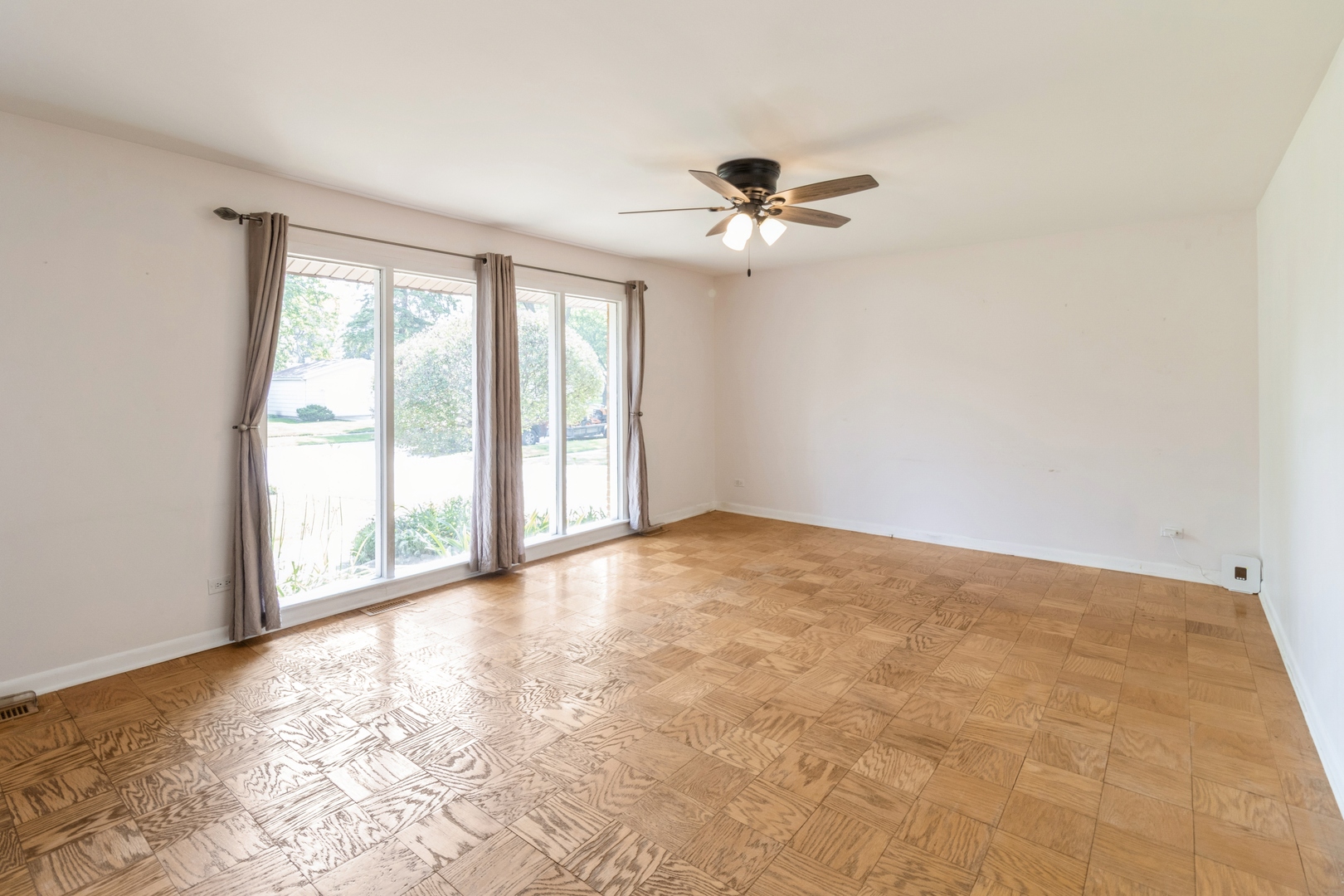 848 BONITA Avenue