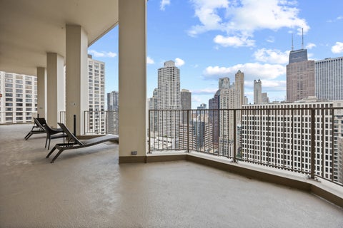 Tiny photo for 535 N Michigan Avenue #1106, Chicago, IL 60611 (MLS # 12750427)