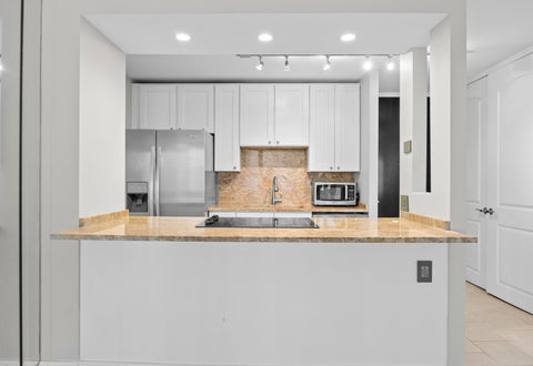 Tiny photo for 535 N Michigan Avenue #1106, Chicago, IL 60611 (MLS # 12750427)
