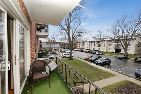 Tiny photo for 10111 Old Orchard Court #201, Skokie, IL 60076 (MLS # 12610445)