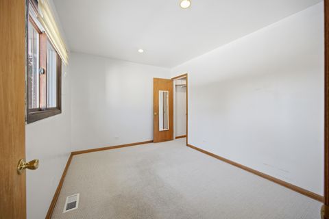 Tiny photo for 9013 ORIOLE Avenue, Morton Grove, IL 60053 (MLS # 12567067)