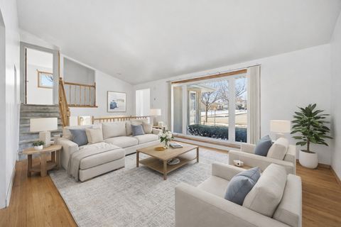 Tiny photo for 9013 ORIOLE Avenue, Morton Grove, IL 60053 (MLS # 12567067)