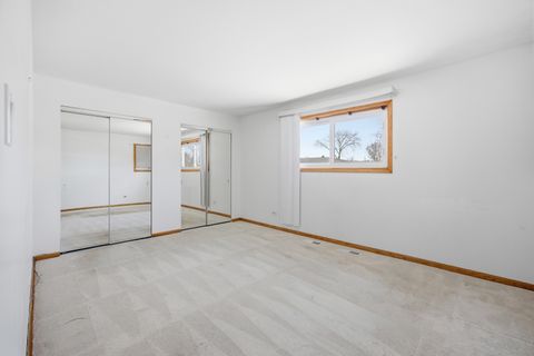 Tiny photo for 9013 ORIOLE Avenue, Morton Grove, IL 60053 (MLS # 12567067)