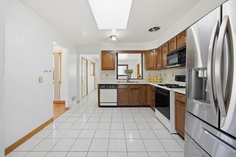 Tiny photo for 9013 ORIOLE Avenue, Morton Grove, IL 60053 (MLS # 12567067)