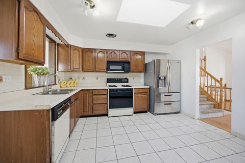 Tiny photo for 9013 ORIOLE Avenue, Morton Grove, IL 60053 (MLS # 12567067)