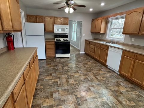 Tiny photo for 359 W ORLEANS Street, Paxton, IL 60957 (MLS # 12593427)