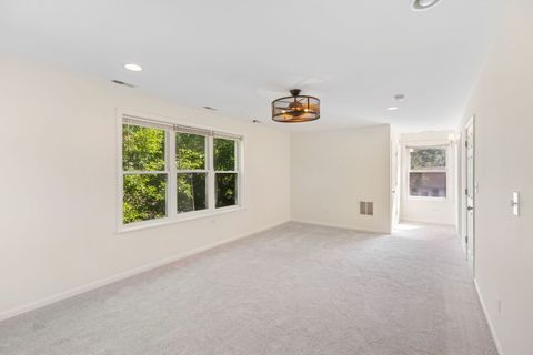Tiny photo for 2011 Brummel Street, Evanston, IL 60202 (MLS # 12491065)