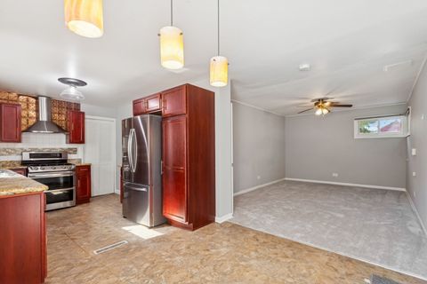 Tiny photo for 2011 Brummel Street, Evanston, IL 60202 (MLS # 12491065)