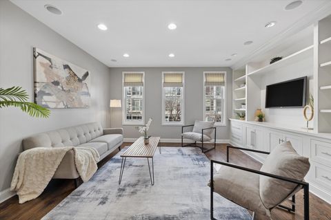 Tiny photo for 1229 W Madison Street #A, Chicago, IL 60607 (MLS # 12590891)