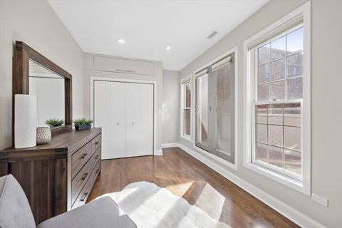Tiny photo for 1229 W Madison Street #A, Chicago, IL 60607 (MLS # 12590891)