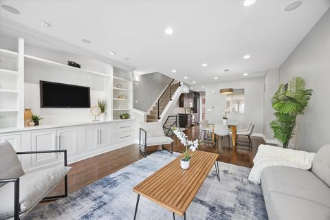 Tiny photo for 1229 W Madison Street #A, Chicago, IL 60607 (MLS # 12590891)