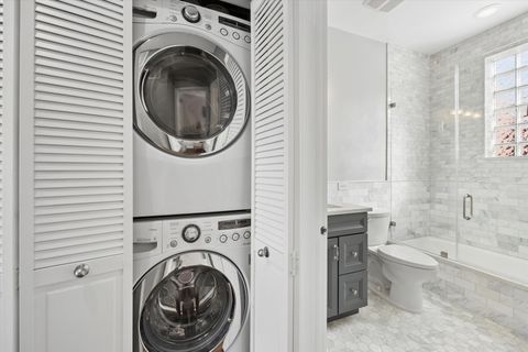 Tiny photo for 1229 W Madison Street #A, Chicago, IL 60607 (MLS # 12590891)