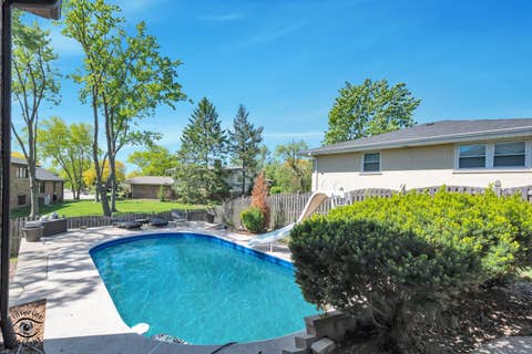 Tiny photo for 825 Walnut Drive, Darien, IL 60561 (MLS # 12706077)