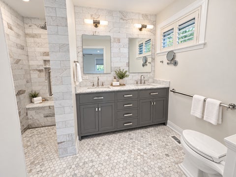 Tiny photo for 443 Blackstone Avenue, La Grange, IL 60525 (MLS # 12760189)