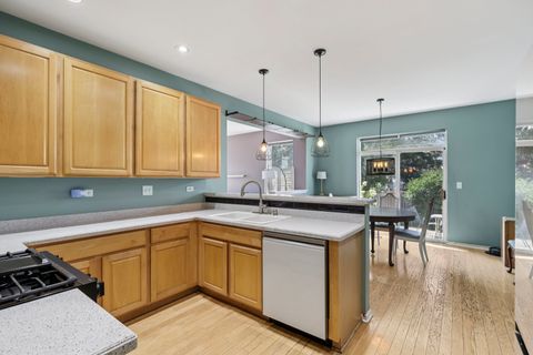 Tiny photo for 2735 Hillsboro Boulevard, Aurora, IL 60503 (MLS # 12420423)