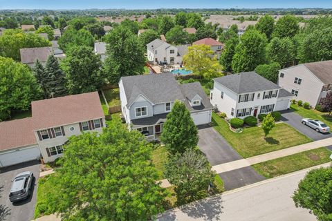 Tiny photo for 2735 Hillsboro Boulevard, Aurora, IL 60503 (MLS # 12420423)