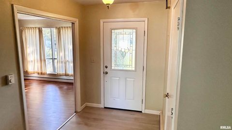 Tiny photo for 1019 Election Drive, Benton, IL 62896 (MLS # EB460310)