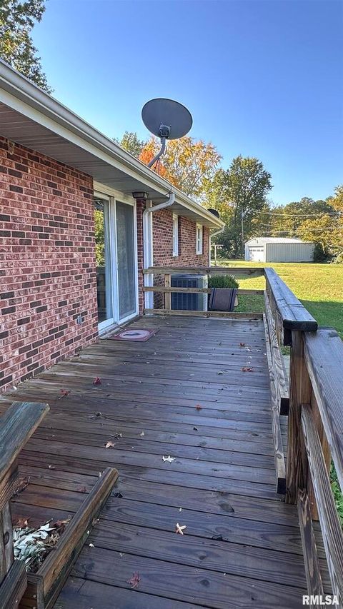 Tiny photo for 1019 Election Drive, Benton, IL 62896 (MLS # EB460310)