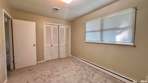 Tiny photo for 1019 Election Drive, Benton, IL 62896 (MLS # EB460310)