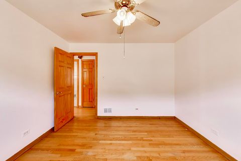 Tiny photo for 5854 S Mason Avenue, Chicago, IL 60638 (MLS # 12614464)