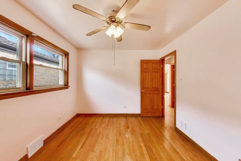 Tiny photo for 5854 S Mason Avenue, Chicago, IL 60638 (MLS # 12614464)