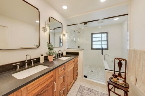 Tiny photo for 386 Fairview Avenue, Winnetka, IL 60093 (MLS # 12477830)
