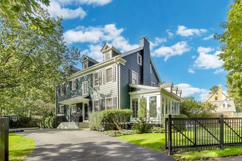 Tiny photo for 386 Fairview Avenue, Winnetka, IL 60093 (MLS # 12477830)