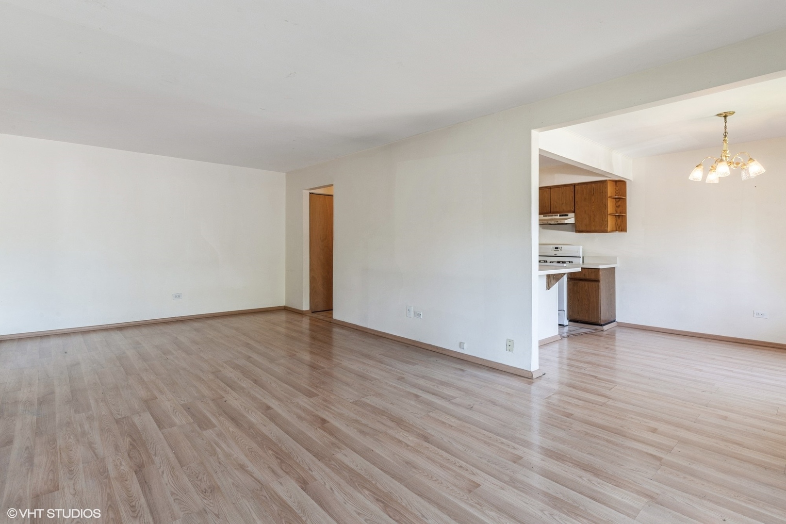 942 E Old Willow Road 101
