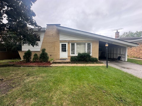 Photo of 828 WARNER Avenue, Lemont, IL 60439 (MLS # 12751211)