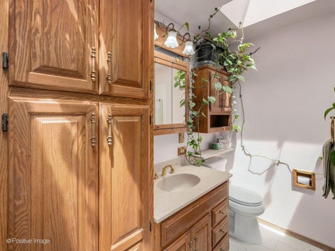 Tiny photo for 324 Shawnee Drive, Carol Stream, IL 60188 (MLS # 12672277)